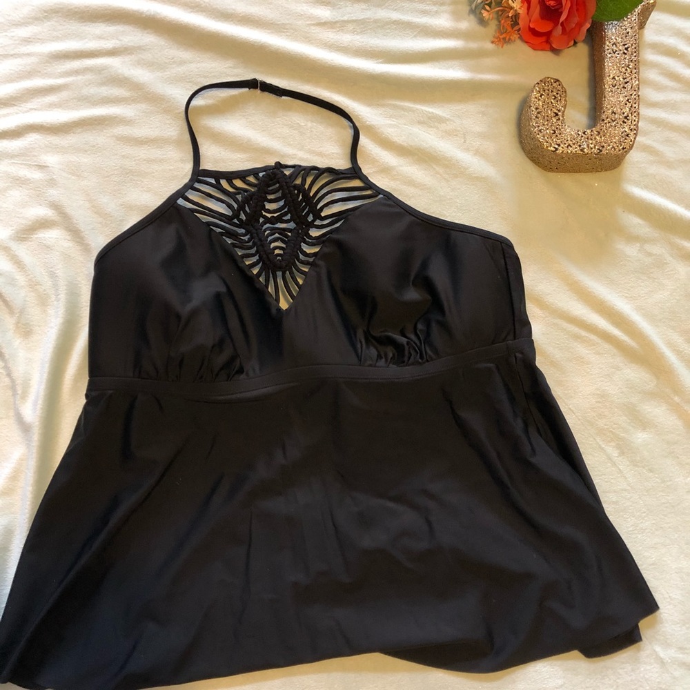 Black Swimsuits for All Tankini Top Size 20